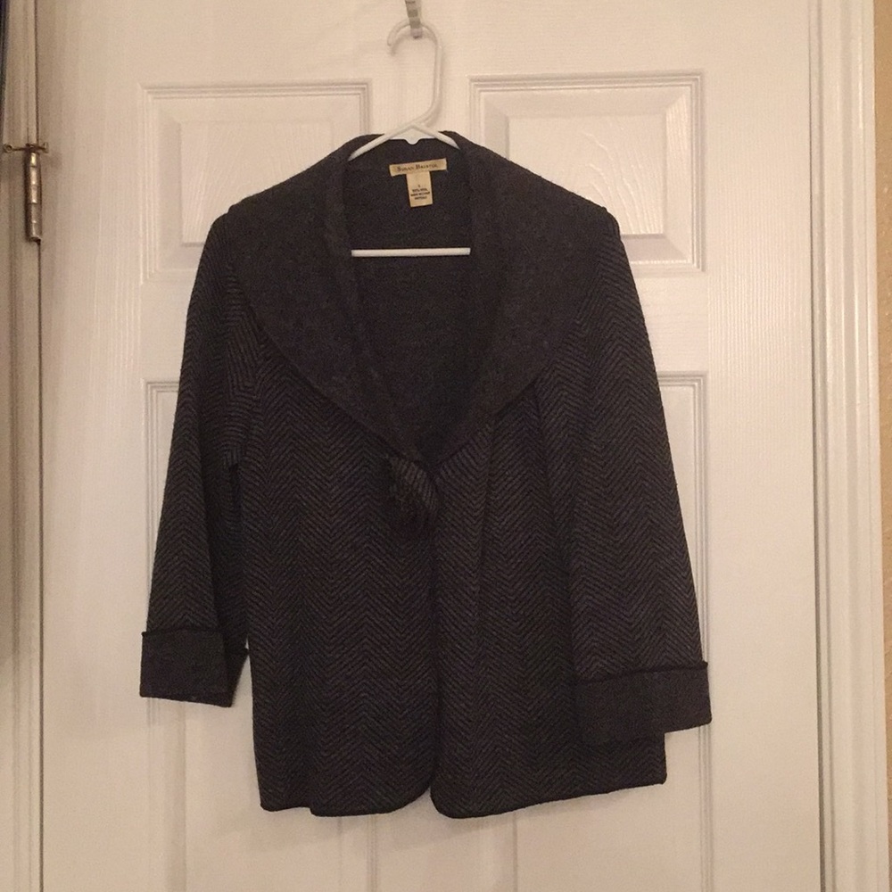 100%  wool sweater/jacket Large